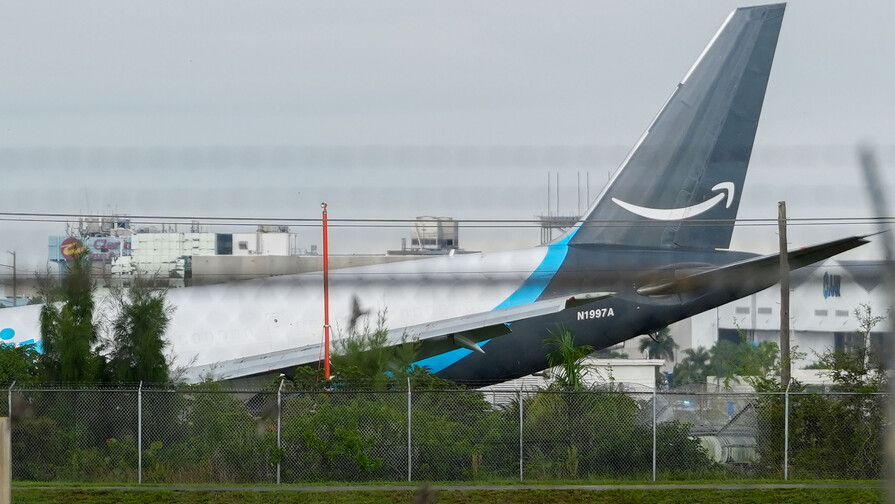 Al menos cinco muertos tras estrellarse un avión de Amazon cerca del aeropuerto de Miami