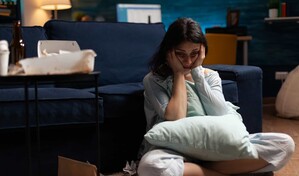 Depresi&oacute;n posparto, bullying y riesgo suicida &iquest;cu&aacute;les se&ntilde;ales de alerta hay que prestar atenci&oacute;n?