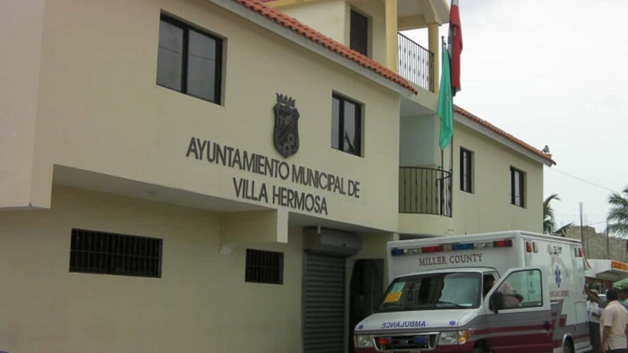 Juez ordena sesionar a Consejo de Regidores de municipio de La Romana y conocer caso de regidora