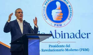 Abinader proyecta al PRM en el poder m&aacute;s all&aacute; del 2028 y promete no imponer un heredero