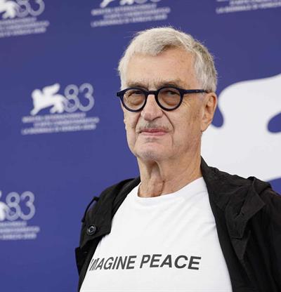 El director Wim Wenders reflexiona sobre la relaci&oacute;n entre cine y pol&iacute;tica