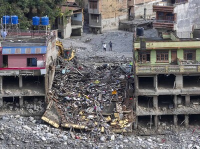 1,355 muertos y casi 5,000 desaparecidos por riada masiva en Nepal