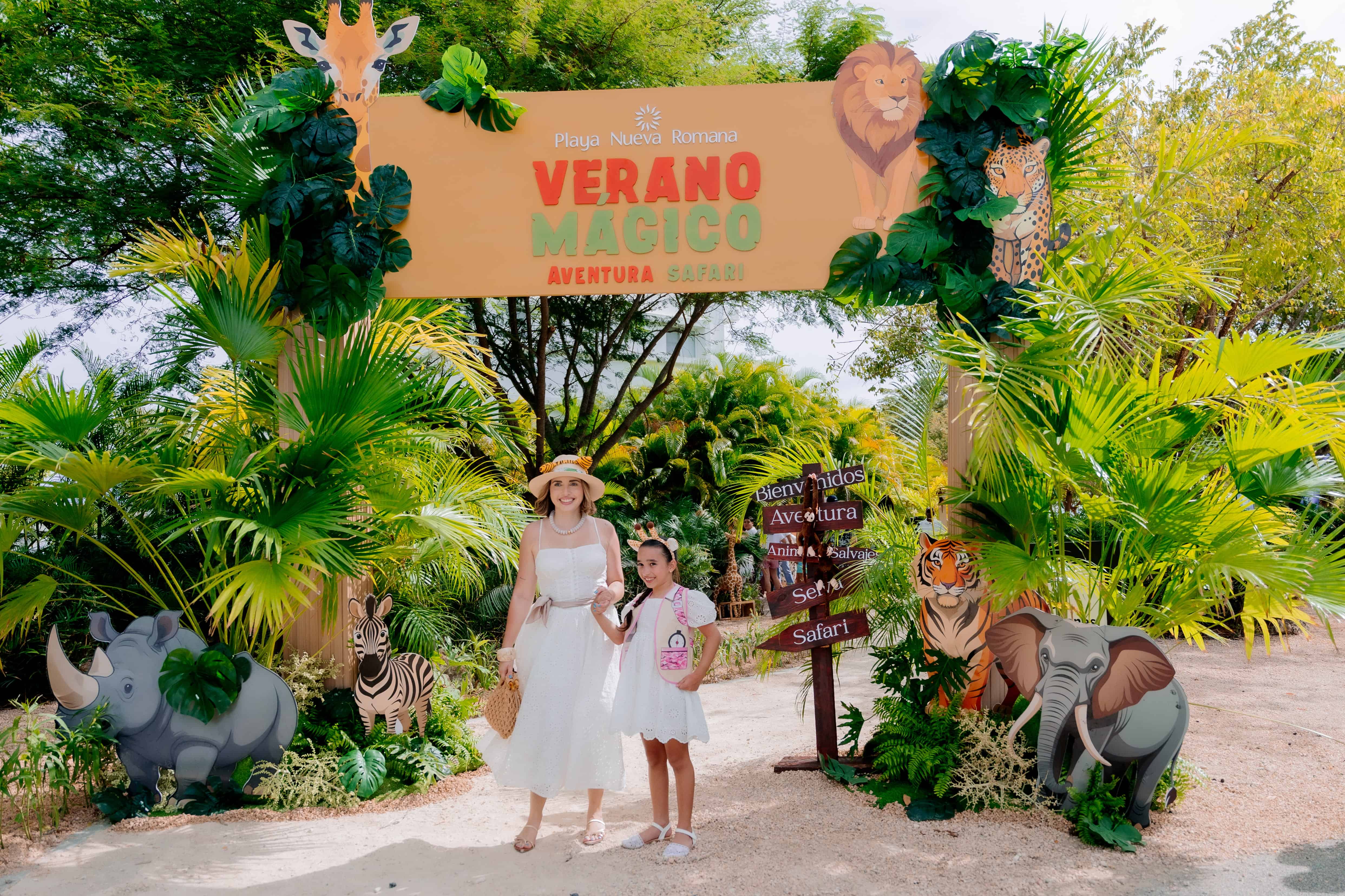 Glorivette Guzman y Camila De Peña.