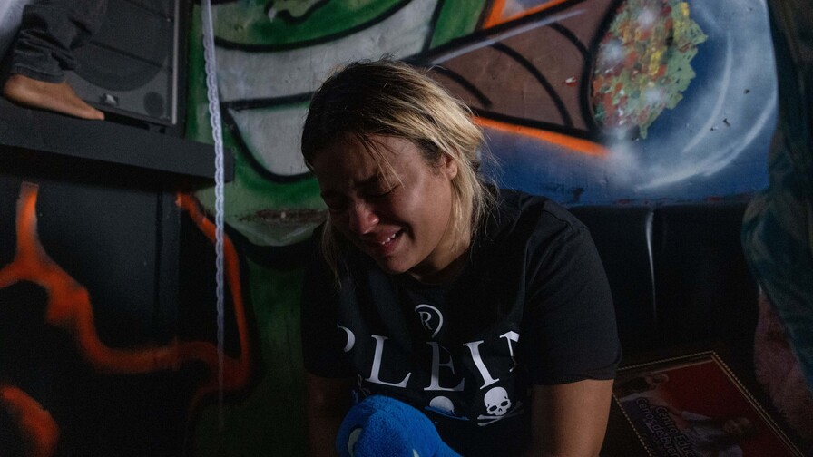 "Yo lo &uacute;nico que quiero es justicia": clama madre de adolescente ultimada en Santo Domingo Este