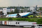 El avi&oacute;n de Amazon que se estrell&oacute; en Miami choc&oacute; con una furgoneta con siete pasajeros