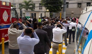 Sirenas, evacuaci&oacute;n y alertas en celulares: as&iacute; se vivi&oacute; el simulacro nacional por terremoto