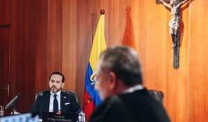 De la Espriella levanta la suspensión general para que los colombianos puedan portar armas