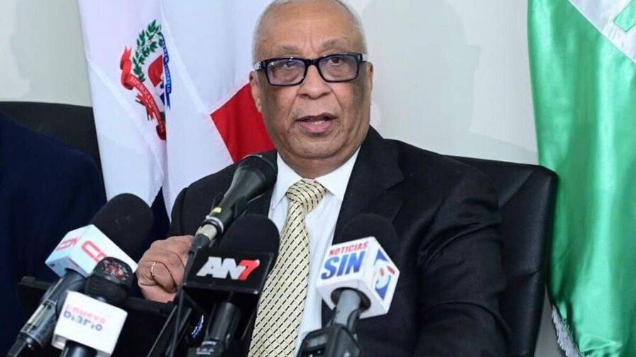 Toribio cuestiona reducción de deuda planteada por Gobierno: lo que bajó fue su relación con el PIB Toribio cuestiona reducción de deuda planteada por Gobierno: lo que bajó fue su relación con el PIB