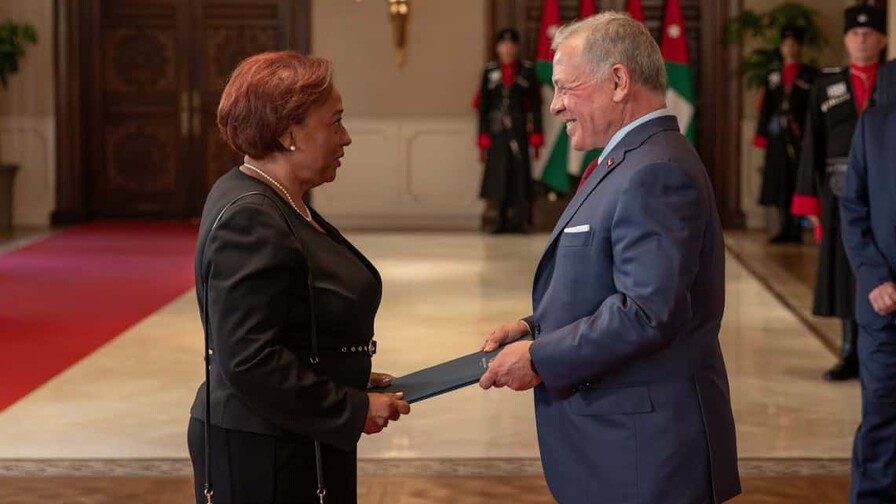 Embajadora dominicana Ysset Rom&aacute;n queda acreditada ante el rey de Jordania