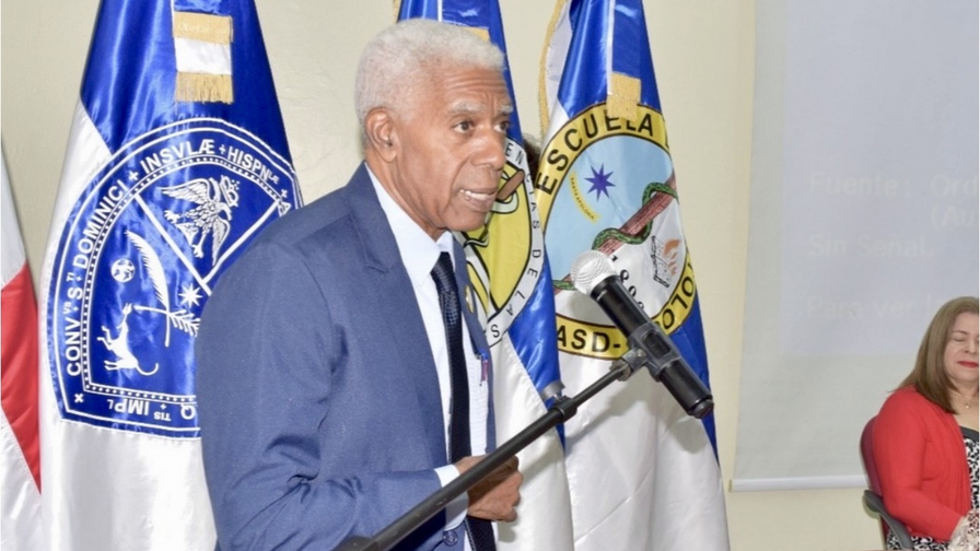Fallece el odont&oacute;logo y catedr&aacute;tico Jos&eacute; Dom&iacute;nguez Vanderhorst