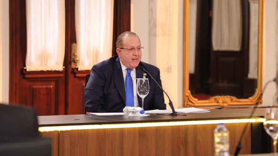 Gobierno flexibiliza aplicaci&oacute;n de la Ley de Responsabilidad Fiscal por crisis internacional