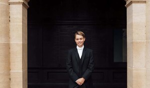 El pr&iacute;ncipe George comienza una nueva etapa escolar en el elitista colegio Eton