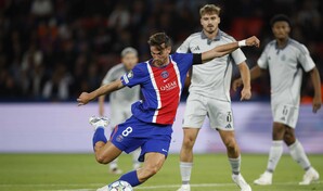 El campe&oacute;n PSG golea al Slovan Bratislava y arranca como l&iacute;der de la Champions League