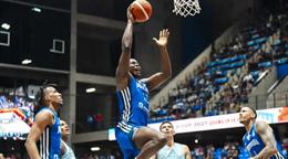 El seguro de la FIBA protege el contrato del lesionado jugador &Aacute;ngel Delgado