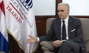 Luis Miguel De Camps destaca programa AWS Entrena para fortalecer las competencias digitales en RD