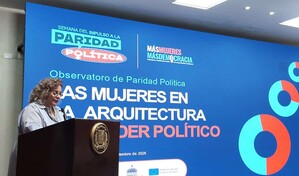 Mujeres concentran casi la mitad del empleo p&uacute;blico, pero no del poder