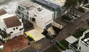 Fuerte oleaje en Malibú abre un cráter frente a una mansión