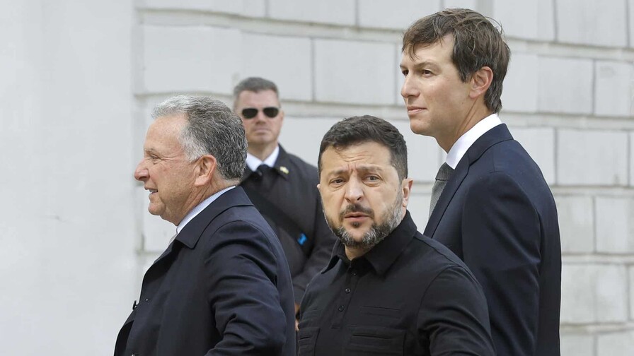 El Kremlin, dispuesto a retomar las negociaciones tripartitas en noviembre El Kremlin, dispuesto a retomar las negociaciones tripartitas en noviembre