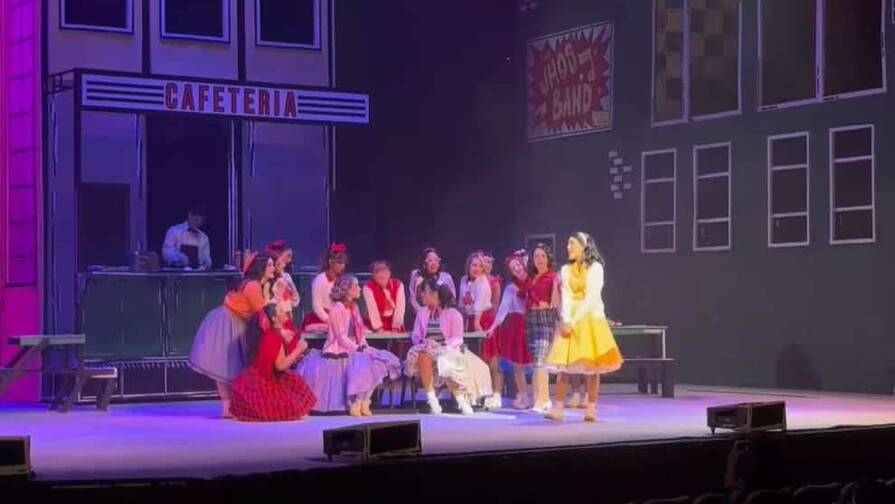 Venezuela se viste de los años 50 con el clásico musical "Grease" Venezuela se viste de los años 50 con el clásico musical "Grease"