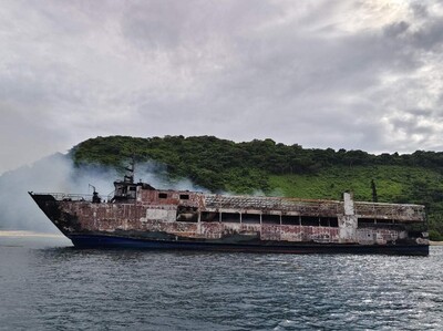 Incendio de ferry en Filipinas deja cinco muertos y 86 desaparecidos