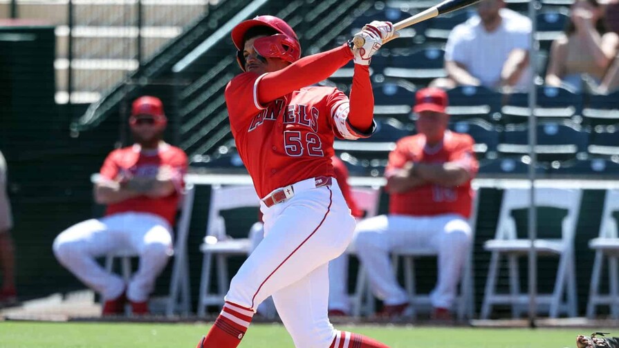 Hayden Álvarez, tomado por el Licey, fue la primera selección del draft de Lidom Hayden Álvarez, tomado por el Licey, fue la primera selección del draft de Lidom