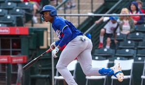 Los Dodgers suben al superprospecto dominicano Josu&eacute; de Paula