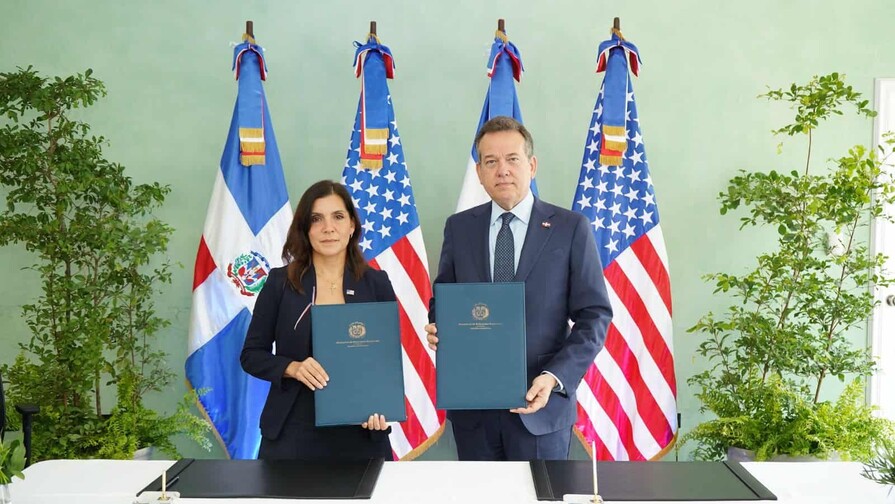 RD y EE. UU. acuerdan cooperaci&oacute;n en minerales cr&iacute;ticos y tierras raras