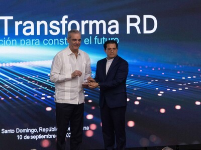 República Dominicana avanza con microchip universitario de Pucmm