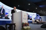 Pezeshkian dice que la situación económica en Irán es “crítica y peligrosa” por sanciones