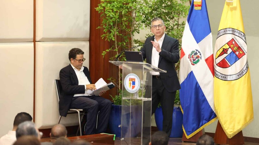 Comisionado presenta los principales logros de la reforma policial