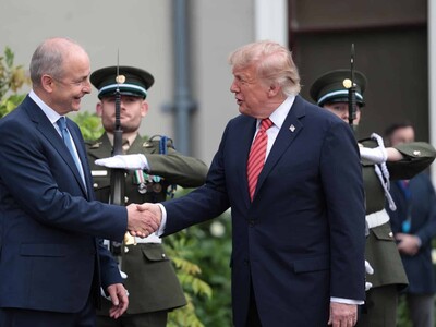 Donald Trump dice que querría ver la reunificación de Irlanda