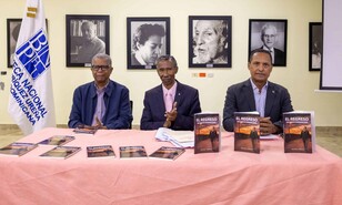 Rafael Pineda presenta su nuevo poemario El regreso, un canto dominicano