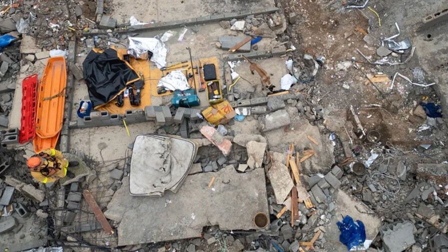 Dos muertos y cuatro desaparecidos al colapsar un edificio en construcción en São Paulo