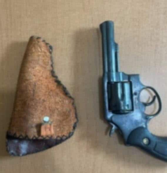 Arma incautada durante el operativo