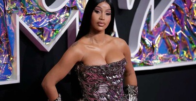 Cardi B se da una vuelta por Santiago de los Caballeros