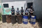 La Policía desmantela fábrica clandestina de clerén en zona boscosa de Cabral La Policía desmantela fábrica clandestina de clerén en zona boscosa de Cabral