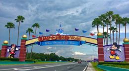 Disney despide a cerca de trescientos empleados y ofrece un retiro anticipado a ejecutivos