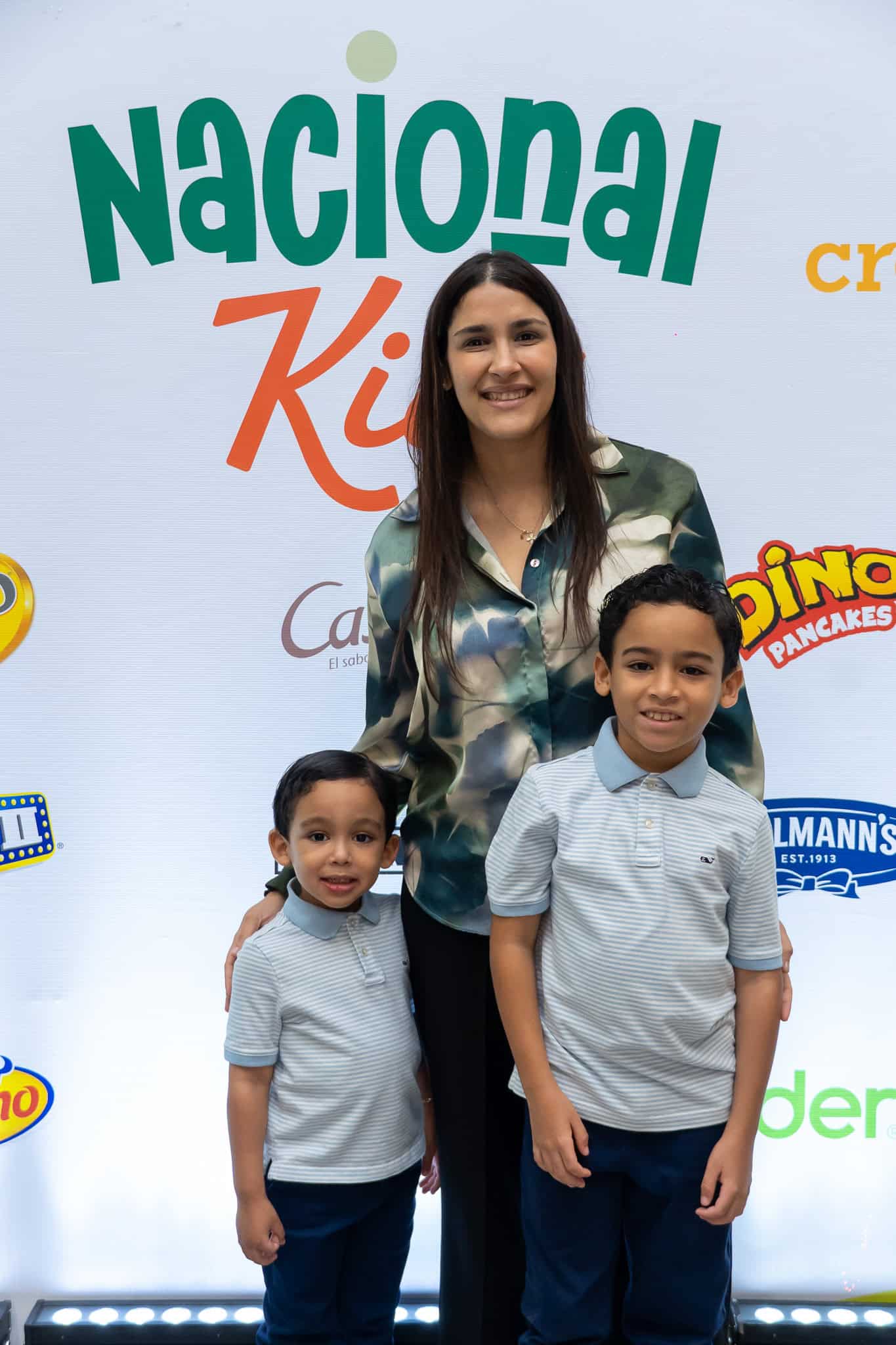 Amílcar Fernández, Melissa García y Martín Fernández