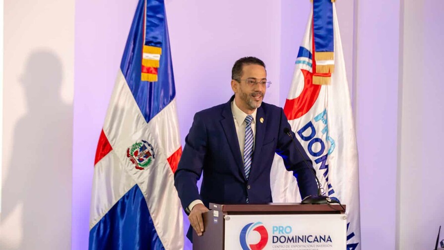 Exportaciones crecieron 11.4 % interanual hasta agosto impulsadas por el oro Exportaciones crecieron 11.4 % interanual hasta agosto impulsadas por el oro