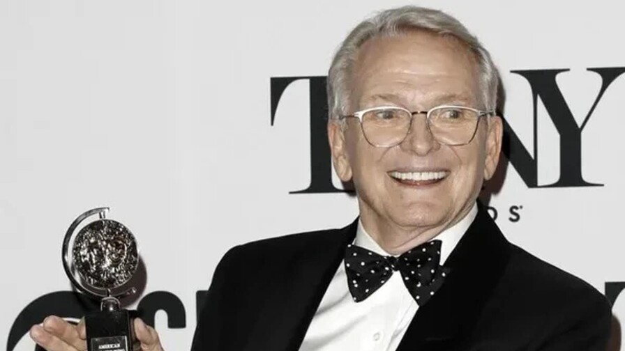 Muere el diseñador de moda y vestuarista Bob Mackie a los 87 años Muere el diseñador de moda y vestuarista Bob Mackie a los 87 años