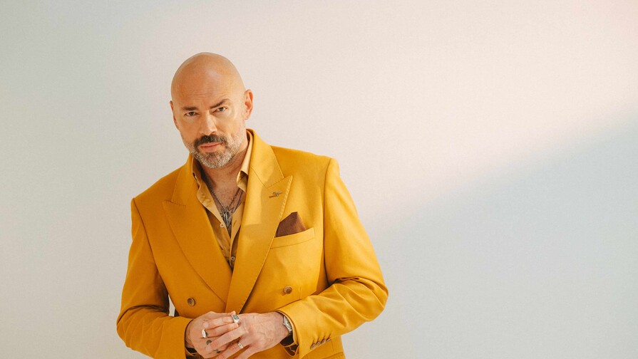 Santiago Cruz lanza su &aacute;lbum Fragmentos y comienza el tour Sigo en pie