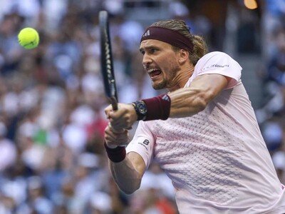 Másters 1.000 de Shanghái: Zverev celebra su No. 1 pasando a cuartos