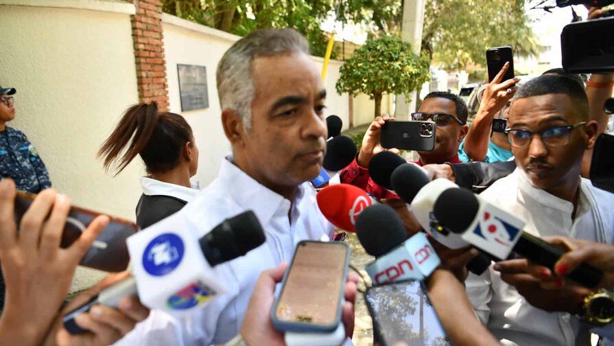 Quejas por facturas eléctricas obligan a distribuidoras a ampliar horarios de atención Quejas por facturas eléctricas obligan a distribuidoras a ampliar horarios de atención