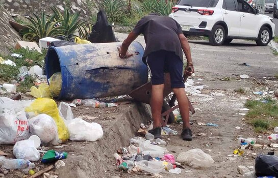 Vecinos del residencial Parque Verde denuncian vertedero improvisado desde hace cinco meses