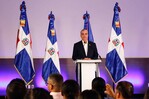 Abinader reacciona a denuncia contra comercio chino: todas las empresas deben cumplir la ley
