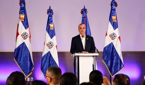 Abinader reacciona a denuncia contra comercio chino: todas las empresas deben cumplir la ley