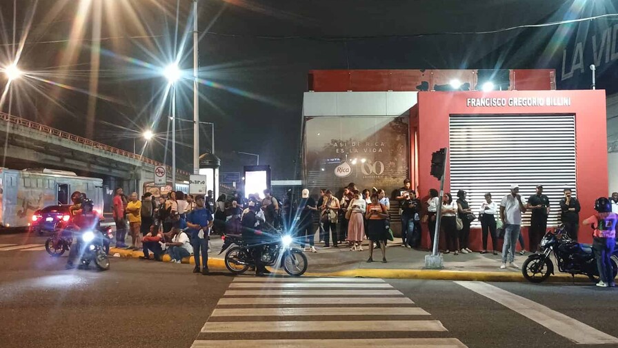 Por falla eléctrica, suspenden servicio en tramo de la Línea 2 del Metro de Santo Domingo Por falla eléctrica, suspenden servicio en tramo de la Línea 2 del Metro de Santo Domingo