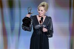 Jean Smart, primera mujer en ganar un Emmy por cada temporada de una serie Jean Smart, primera mujer en ganar un Emmy por cada temporada de una serie