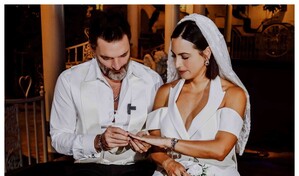 El actor Juli&aacute;n Gil y la presentadora de televisi&oacute;n Valeria Mar&iacute;n se casan nuevamente en Las Vegas
