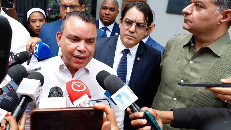 Landrón lamenta que Abinader no pueda optar por un tercer mandato Landrón lamenta que Abinader no pueda optar por un tercer mandato